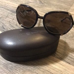 Brown tortoise shell Michael Kors sunglasses!!